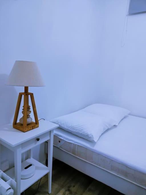 Logement Proche Hypercentre Caen Luaran gambar